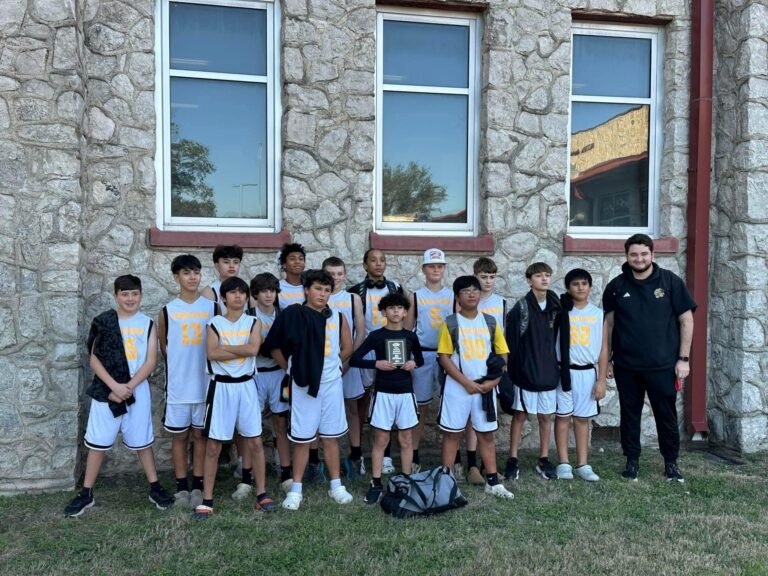 7th Grade Yorktown Basketball Wildcats Victorious in Pettus Tournament