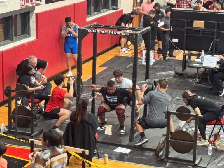 Yoakum Boys Bulldog Powerlifting Team Shines at Clash with the Victoria East Titans Qualifier