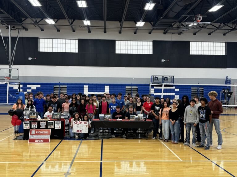 Yoakum High School Seniors Set to Continue Rodeo Careers After Graduation