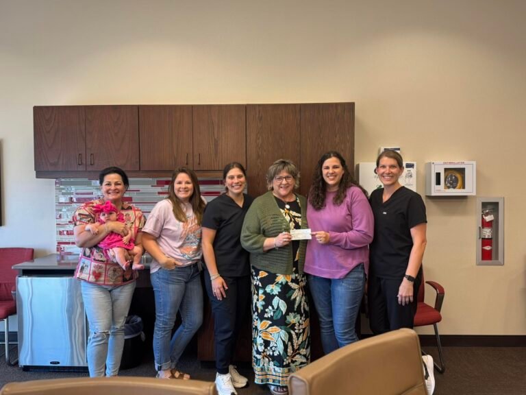 Hometown Harvest Committee Donates $500 to Friends of DeWitt County Children