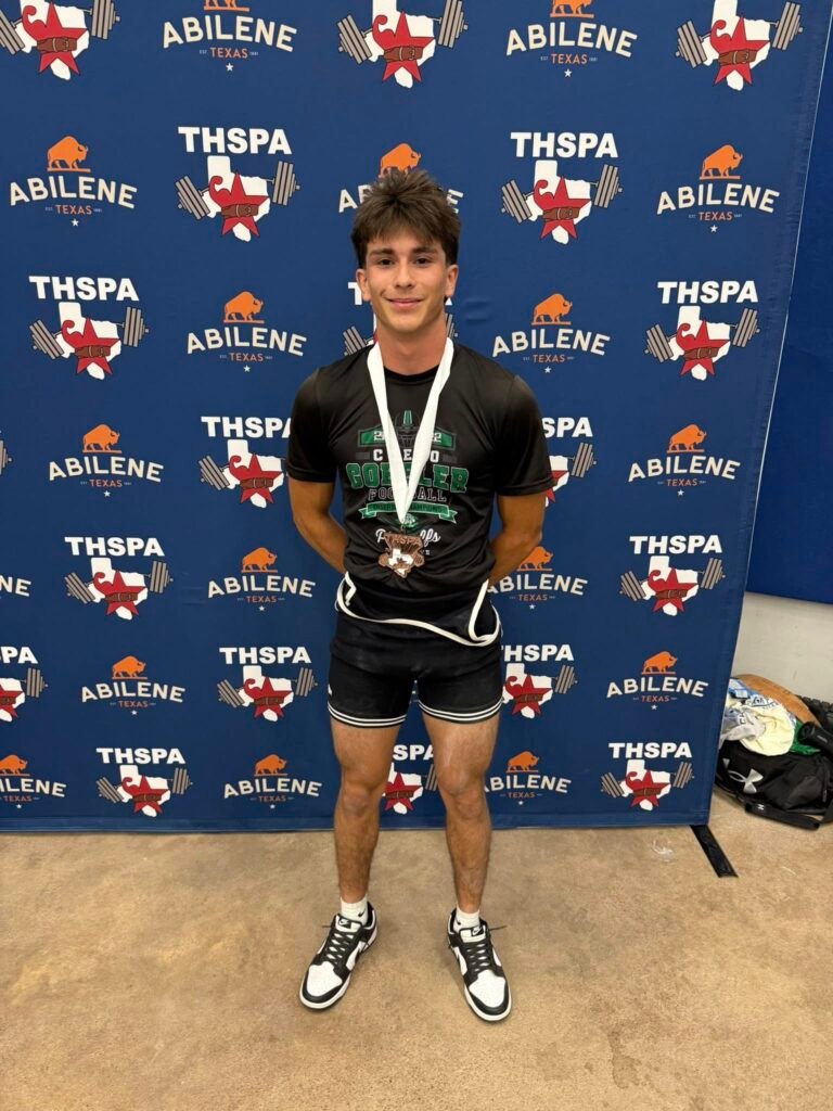 Gaitan Earns Fourth at Boys State Powerlifting Meet