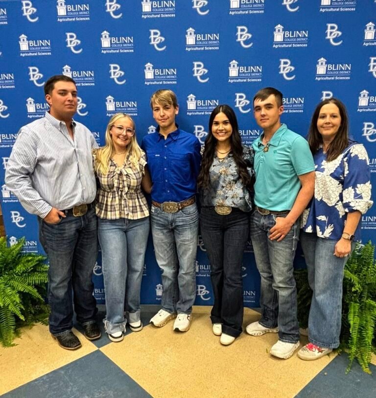 Three DeWitt County Seniors Sign With Blinn College Livestock Judging Team