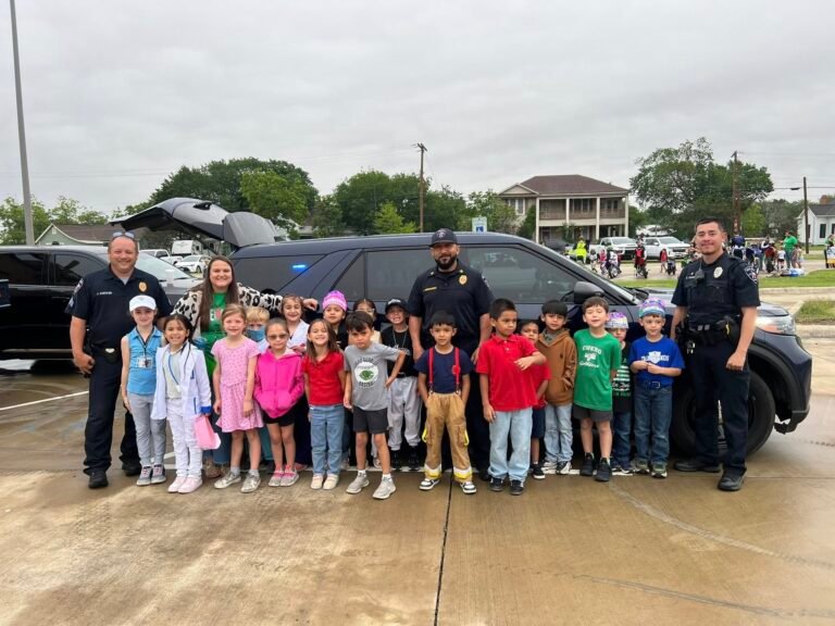 Cuero Police Department Joins Cuero ISD Students for Career Dress‑Up Day