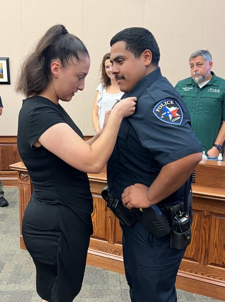 Cuero Police Department Introduces New Officer at August 10 City Council Meeting