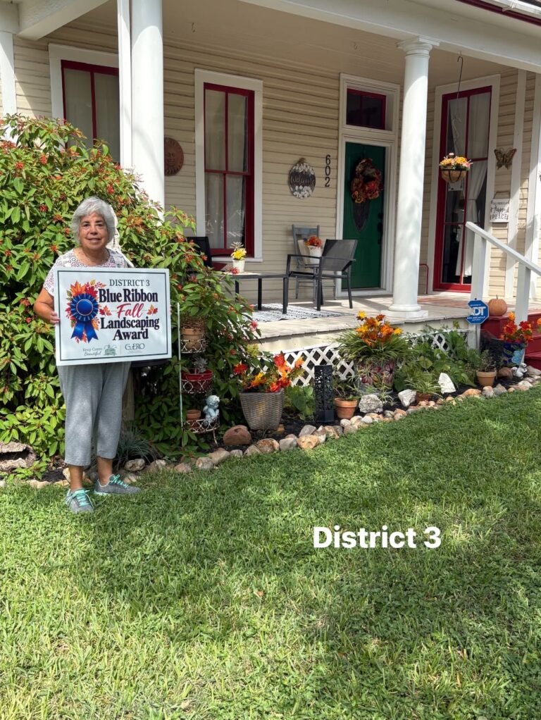 Keep Cuero Beautiful Honors Top Fall‑Decorated Homes and Business Across All Districts